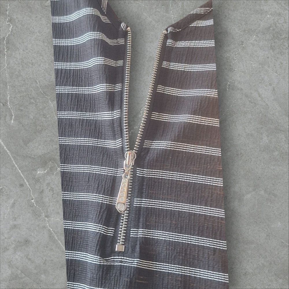 Ava James Blue Striped Tank Top with Flared Hem - Picture 5 of 6